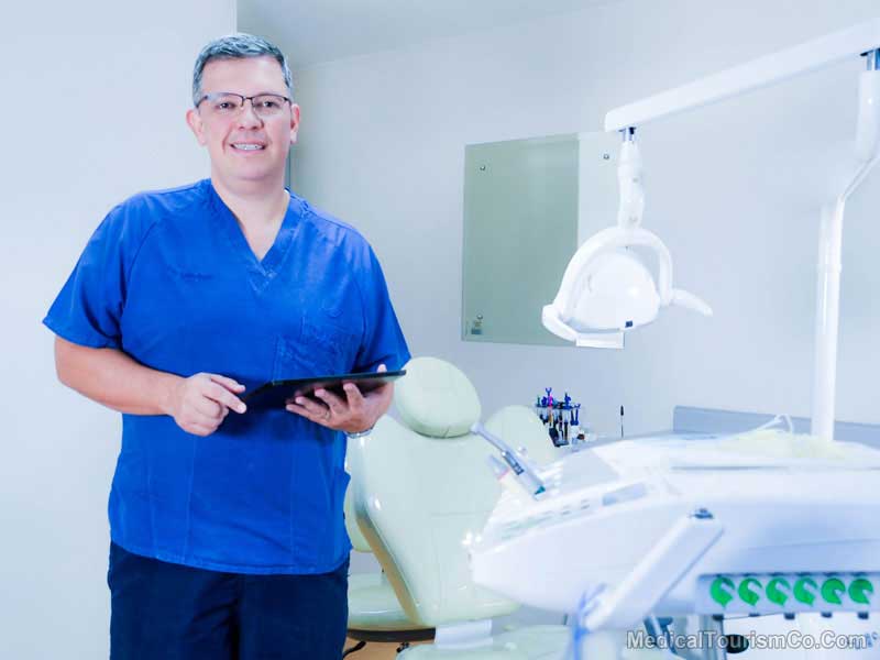 Dr-Mario-Bonilla-Dental-Surgeon-in-Costa-Rica