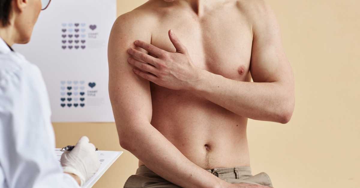 Gynecomastia (Male Breast Reduction Surgery) – Plastic Surgeon, Costa Rica