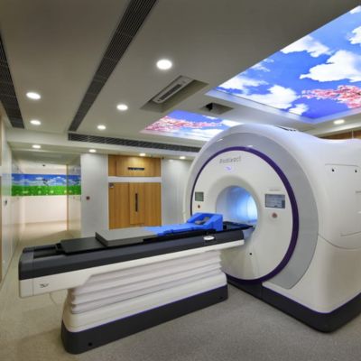 Radixact x9 TomoTherapy for treatment of cancer patients