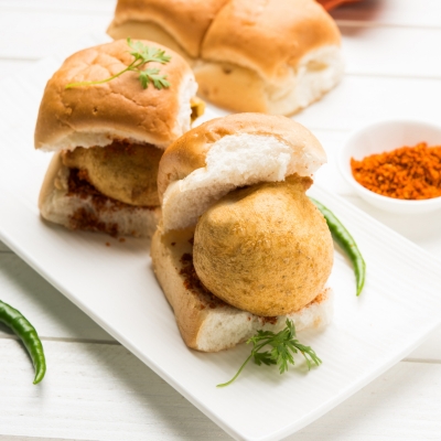 Vada Pav - A famous and affordable snack of Maharashtra