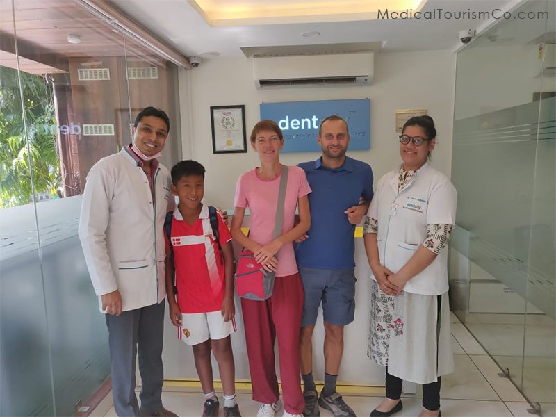 Dr. Shashi Bhushan with his patients