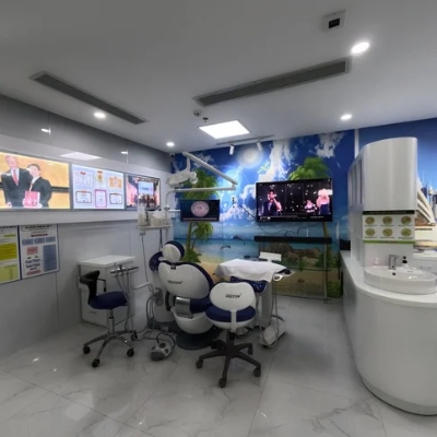 Australian Dental Clinic Da Nang treatment room