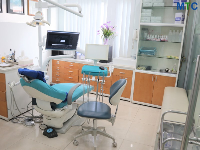 Dental Implants in Hanoi, Vietnam