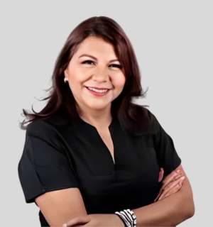 Dr. Domiga Cortez