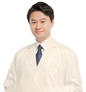 Dr. Im Young Min