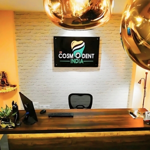 Cosmodent India dental clinic, Delhi, India