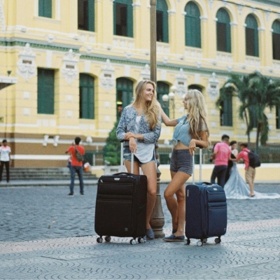 Tourists exploring the Ho Chi Minh City between the breaks of dental veneers treatment